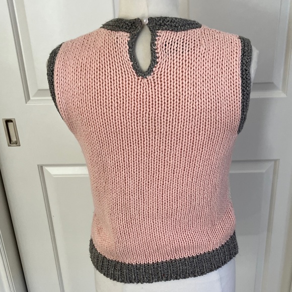 Pink and Gray Knit Vest - Picture 5 of 8